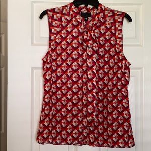 WORTHINGTON DAY!!-Another sleeveless top!!